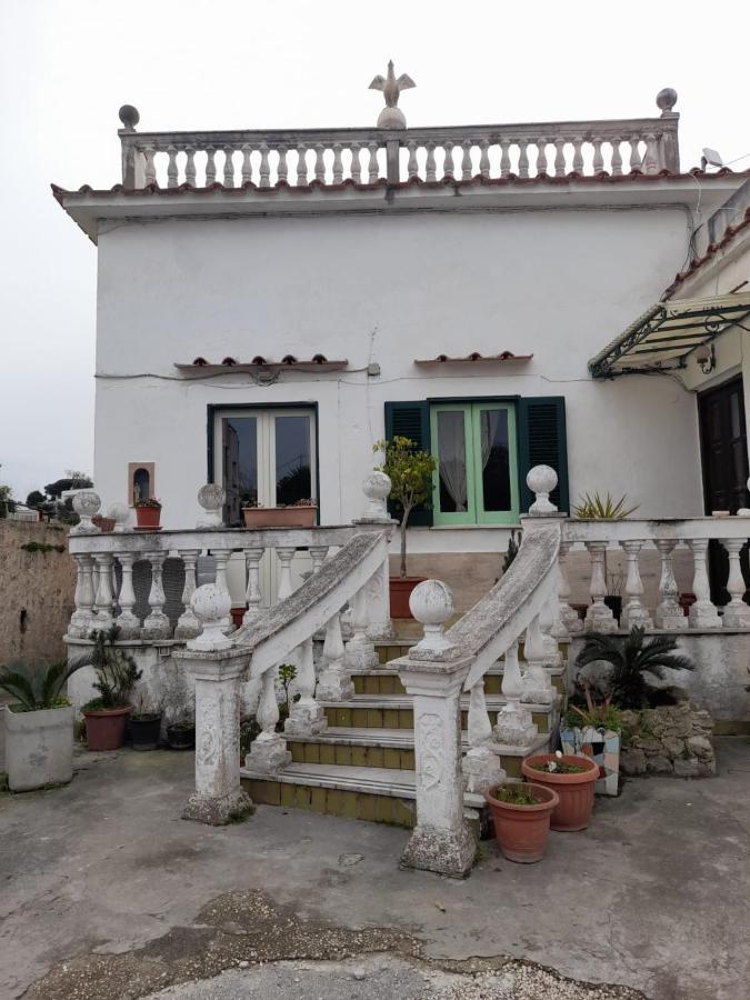 مبيت وإفطار بروسيدا La Casa Di Romeo المظهر الخارجي الصورة